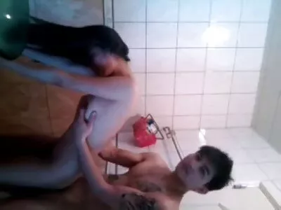 Karısını Koltuğa Teslim yerli sex filimleri Ediyor
