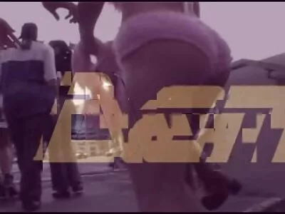 Düğün Zamanı erotik yerli porno Çılgın Porno