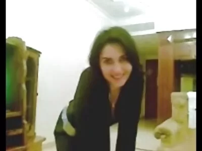 Becerdin genç kız içinde porno yerli film izle onu kucak